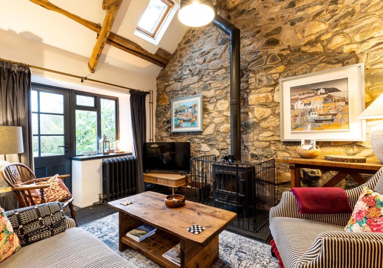 Bwthyn Capten - A Charming Cottage For Up To 6 Νιούπορτ Εξωτερικό φωτογραφία